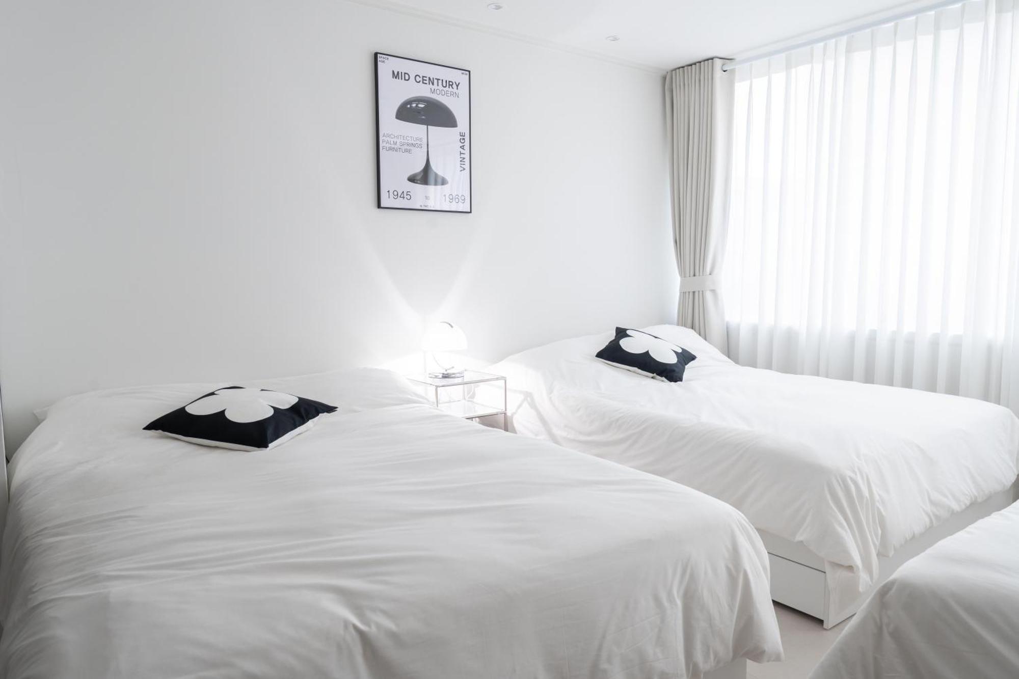 New Hongdae Stn 30sec #massage Chair #netflix #purifier V โซล